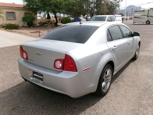 Used 2010 Chevrolet Malibu LT w/ Power Convenience Package FWD image 7