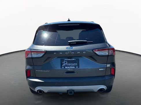 Used 2020 Ford Escape Titanium AWD/4WD image 4