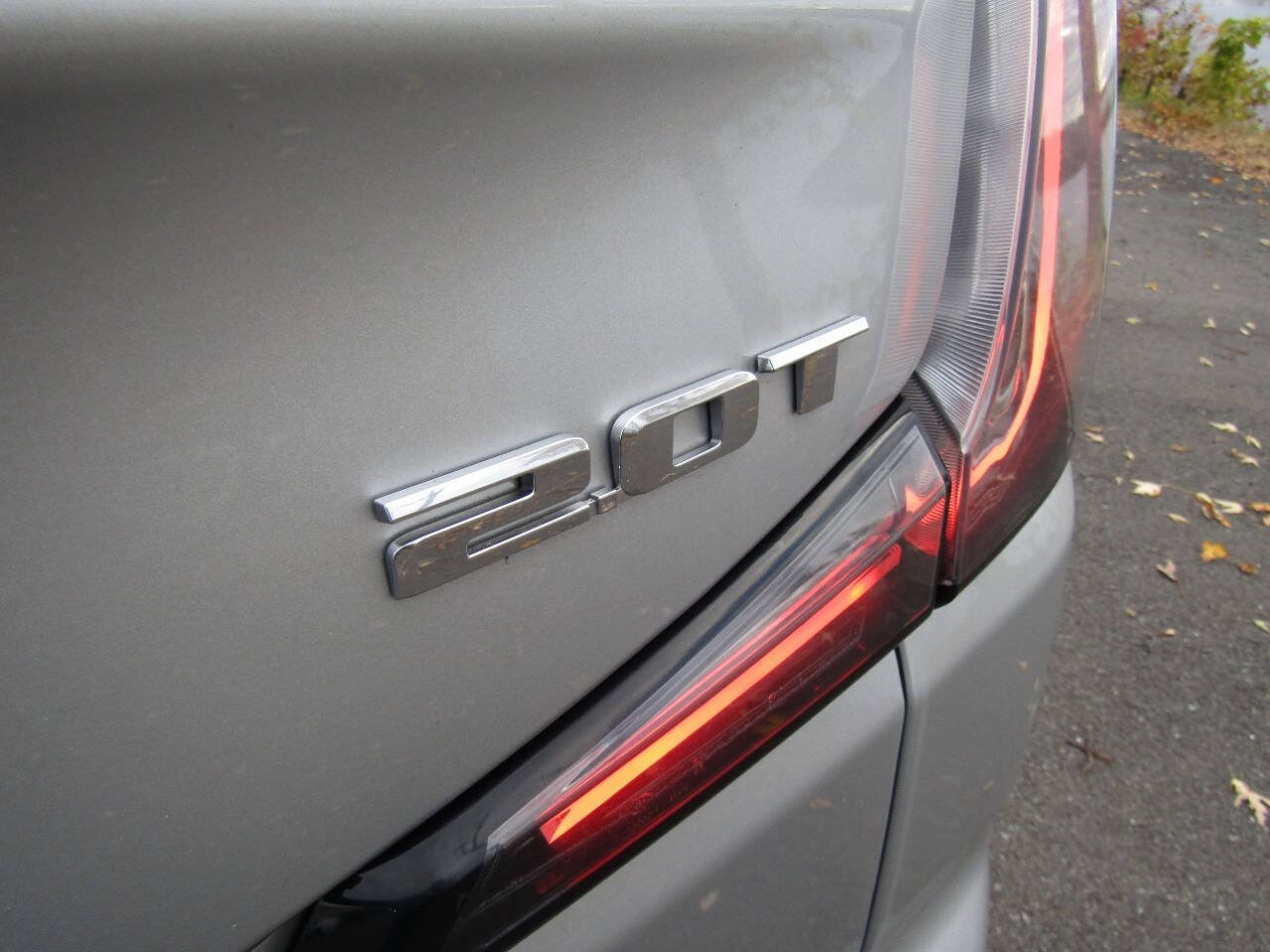 Used 2019 Cadillac XT4 Sport AWD/4WD image 38