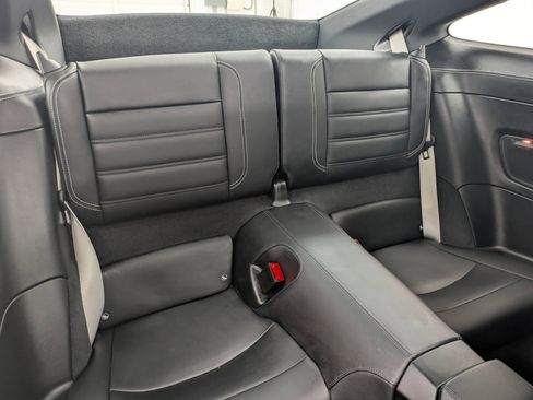 Certified 2025 Porsche 911 Carrera RWD image 24