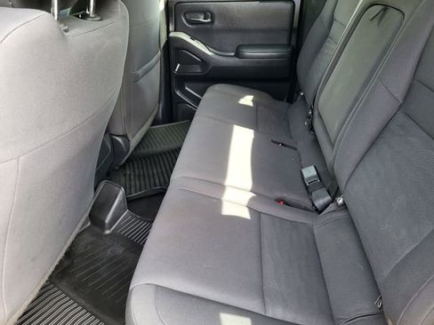 Used 2022 Nissan Frontier S w/ Technology Package image 21