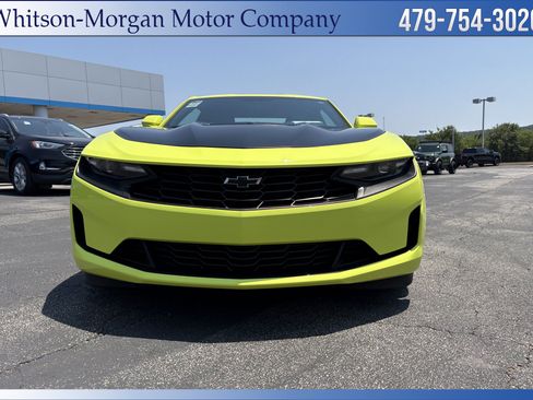 Used 2021 Chevrolet Camaro LT RWD image 4