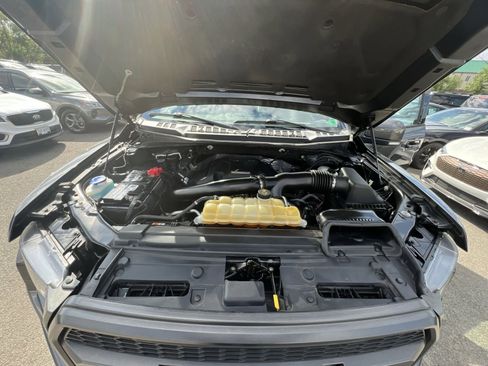 Used 2018 Ford F150 Raptor w/ Equipment Group 802A Luxury AWD/4WD image 21