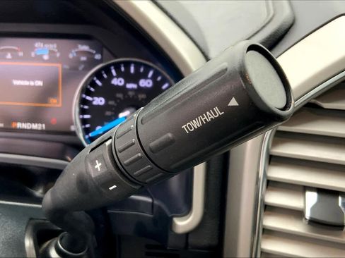 Used 2017 Ford F350 Lariat w/ Lariat Ultimate Package image 35