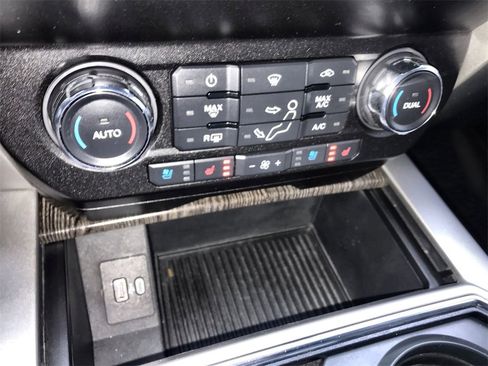 Used 2021 Ford F250 Lariat image 19