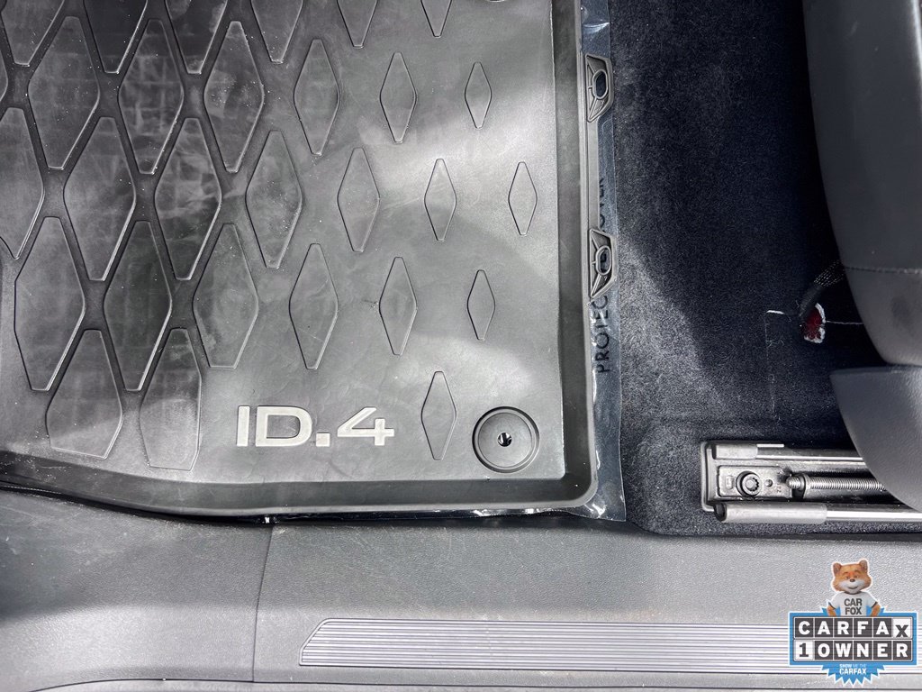 Used 2023 Volkswagen ID.4 Pro S AWD/4WD image 25