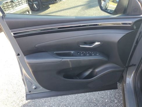 Used 2022 Hyundai Santa Cruz SEL Premium image 14