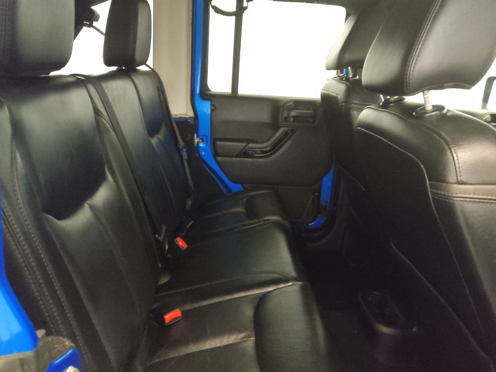 Used 2014 Jeep Wrangler Unlimited Sahara AWD/4WD image 19