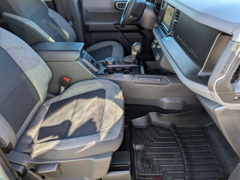 Used 2022 Ford Bronco 4-Door image 25