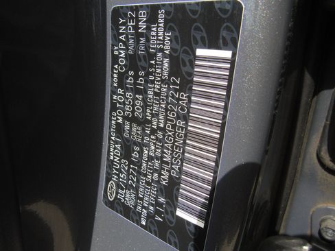 Used 2023 Hyundai Elantra SEL image 6