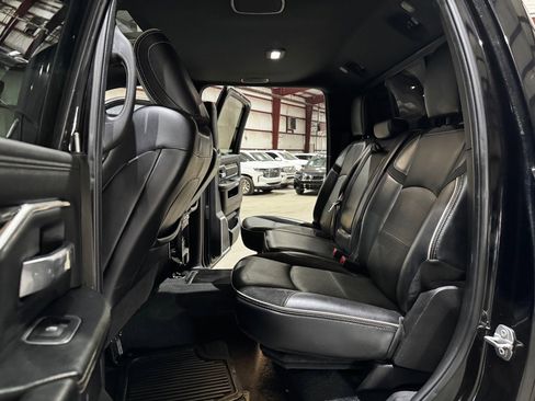Used 2019 RAM 2500 Laramie image 18