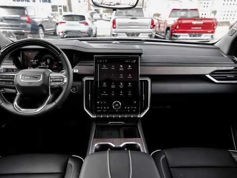 New 2026 GMC Acadia Denali w/ Super Cruise Package image 24