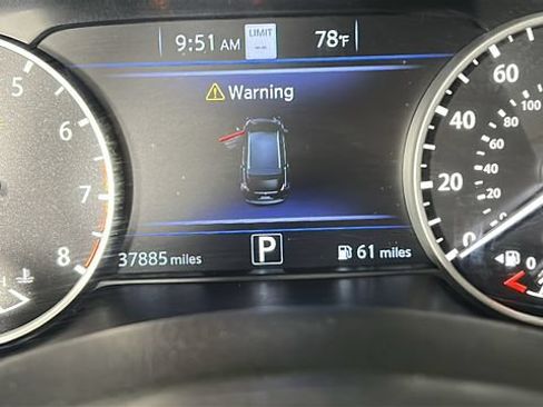 Used 2021 Nissan Murano SV AWD/4WD image 18
