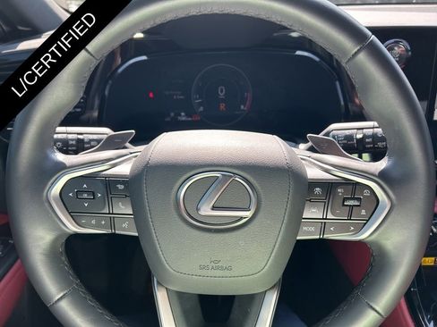 Used 2025 Lexus NX 250 FWD w/ Accessory Package (Z1) image 18