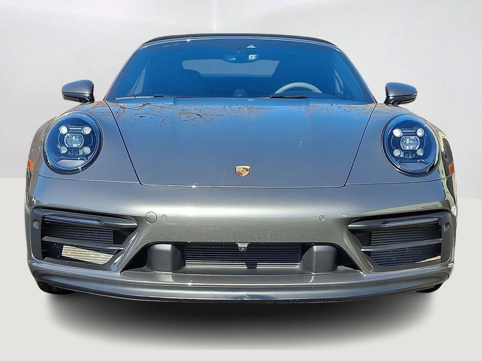 Used 2022 Porsche 911 Carrera 4 GTS AWD/4WD image 2