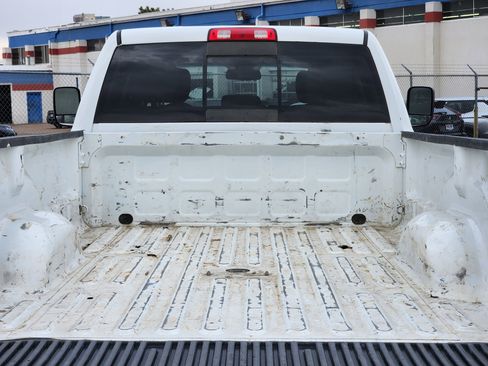 Used 2015 RAM 3500 SLT image 21