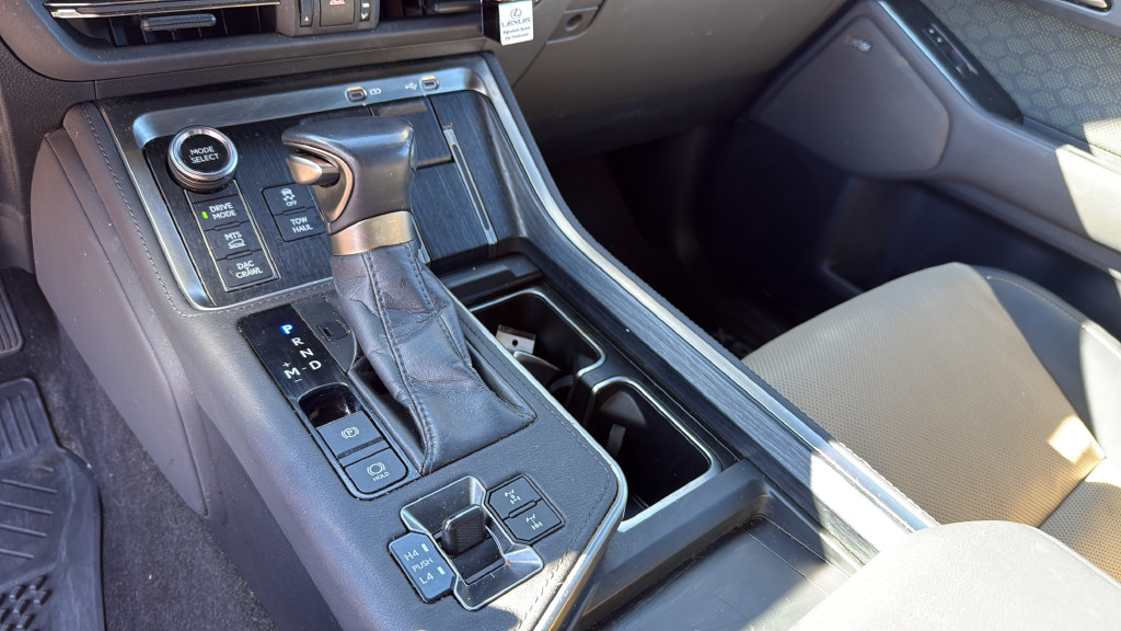 Certified 2024 Lexus GX 550 AWD/4WD image 37