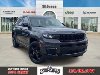 Used 2023 Jeep Grand Cherokee L Limited w/ Black Appearance Package RWD video 1