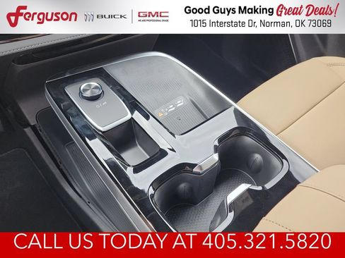 New 2027 Buick Enclave Preferred w/ Power Package AWD/4WD image 31
