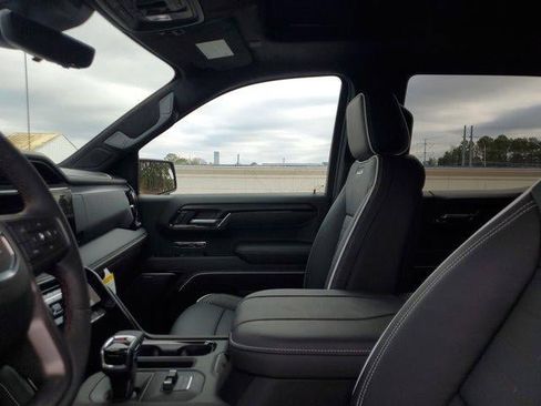 New 2026 GMC Sierra 1500 AT4X image 19