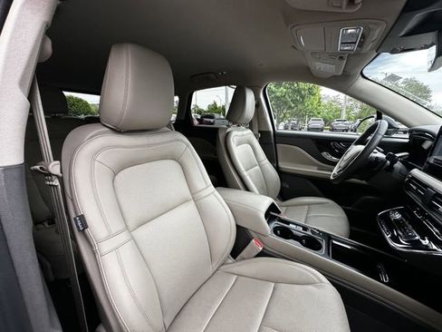 Certified 2024 Lincoln Corsair AWD w/ Equipment Group 101A image 35