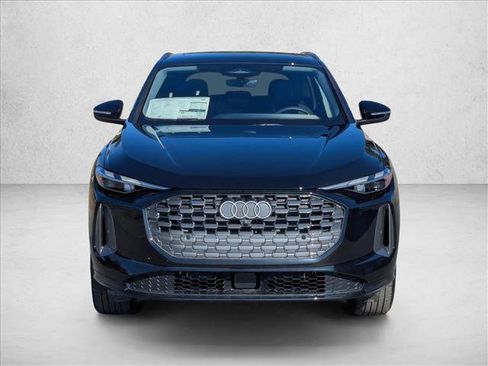 Used 2025 Audi Q5 Premium AWD/4WD image 6
