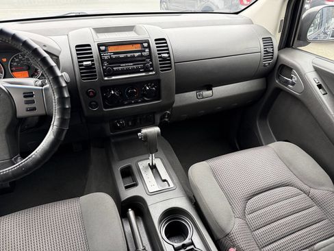 Used 2008 Nissan Frontier NISMO w/ Technology Pkg image 19