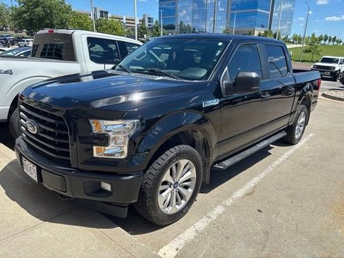 Used 2017 Ford F150 XL w/ Equipment Group 101A Mid AWD/4WD image 1