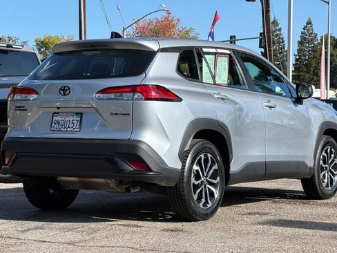 Certified 2025 Toyota Corolla Cross AWD Hybrid image 3