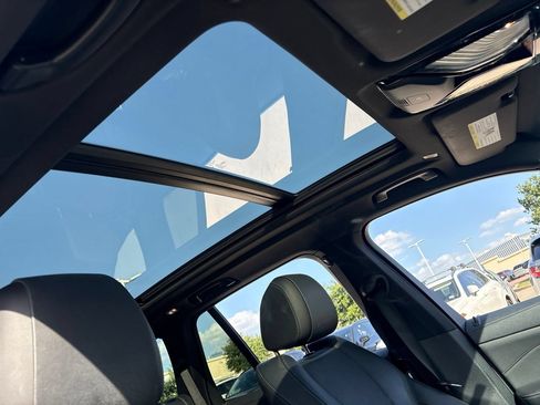 Used 2021 BMW X5 sDrive40i w/ M Sport Package RWD image 16