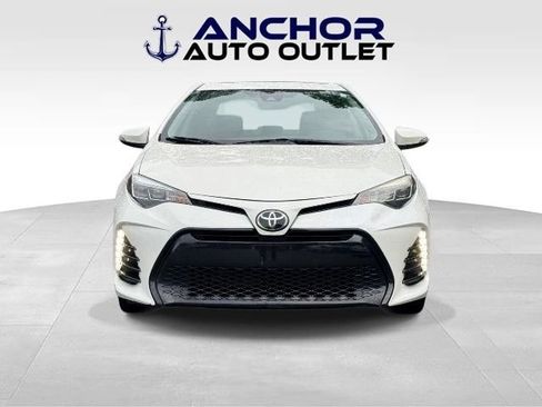 Used 2017 Toyota Corolla SE w/ SE Premium Package FWD image 2