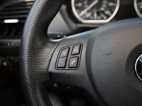 Used 2009 BMW 135i Coupe w/ Sport Pkg RWD image 27