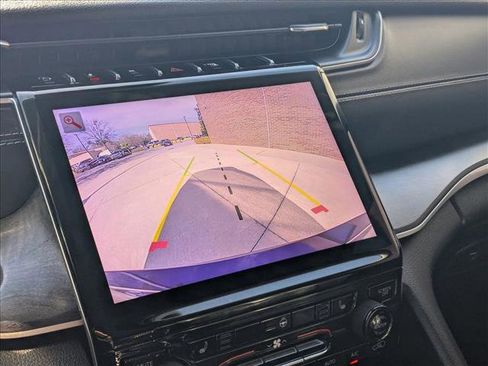 Used 2021 Jeep Grand Cherokee L Limited image 15