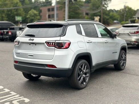 New 2025 Jeep Compass Limited w/ Sun & Sound Group AWD/4WD image 6