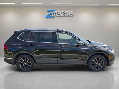 Used 2024 Volkswagen Tiguan SE image 6