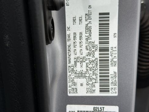 Used 2014 Toyota Tundra Limited w/ Limited Premium Package AWD/4WD image 28