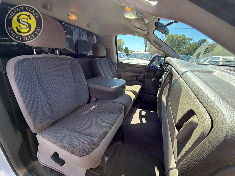 Used 2005 Dodge Ram 1500 Truck SLT RWD image 14