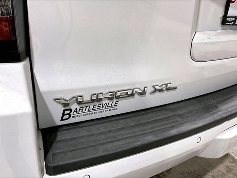 Used 2018 GMC Yukon XL SLT image 11