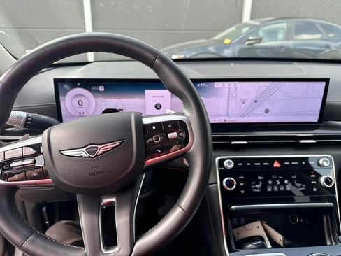 Used 2025 Genesis GV80 2.5T Standard AWD/4WD image 12
