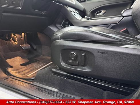 Used 2018 Land Rover Range Rover Evoque SE image 20