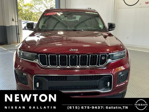 Used 2022 Jeep Grand Cherokee L Overland w/ Advanced Protech Group III AWD/4WD image 36
