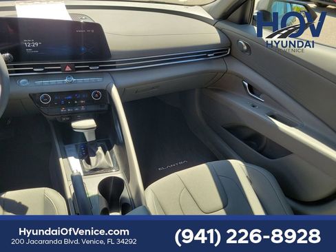 Certified 2024 Hyundai Elantra SEL image 24