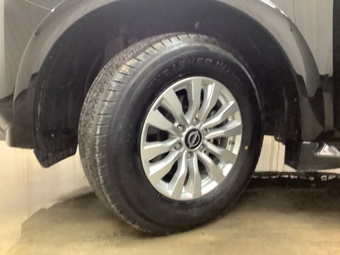 Used 2024 Nissan Armada SV AWD/4WD image 26