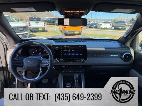 Used 2024 Chevrolet Colorado ZR2 w/ Technology Package image 30