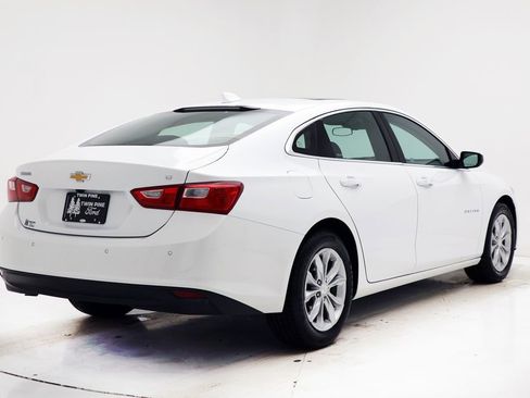 Used 2024 Chevrolet Malibu LT image 8