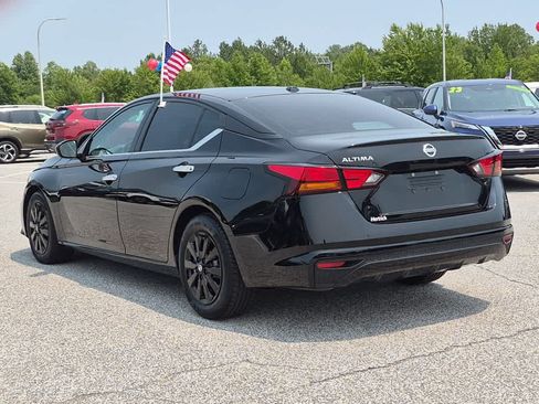 Used 2019 Nissan Altima 2.5 S FWD image 4