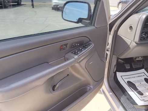 Used 2004 Chevrolet Silverado 1500 LT RWD image 7