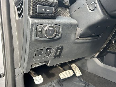 Used 2022 Ford F250 Lariat w/ Lariat Ultimate Package image 21