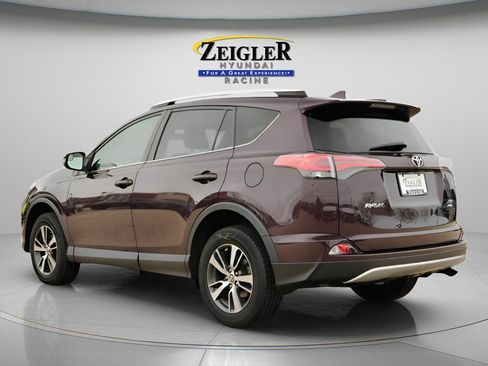 Used 2016 Toyota RAV4 XLE AWD/4WD image 6