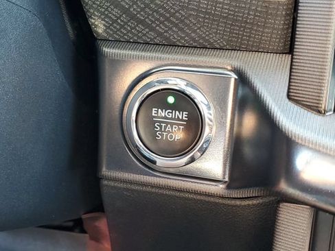 Used 2022 Ford F150 Platinum w/ Equipment Group 701A High AWD/4WD image 15